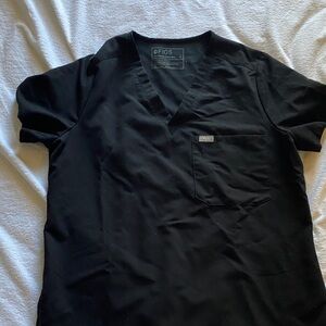 Figs Women’s Black Short Sleeve V-Neck Tee